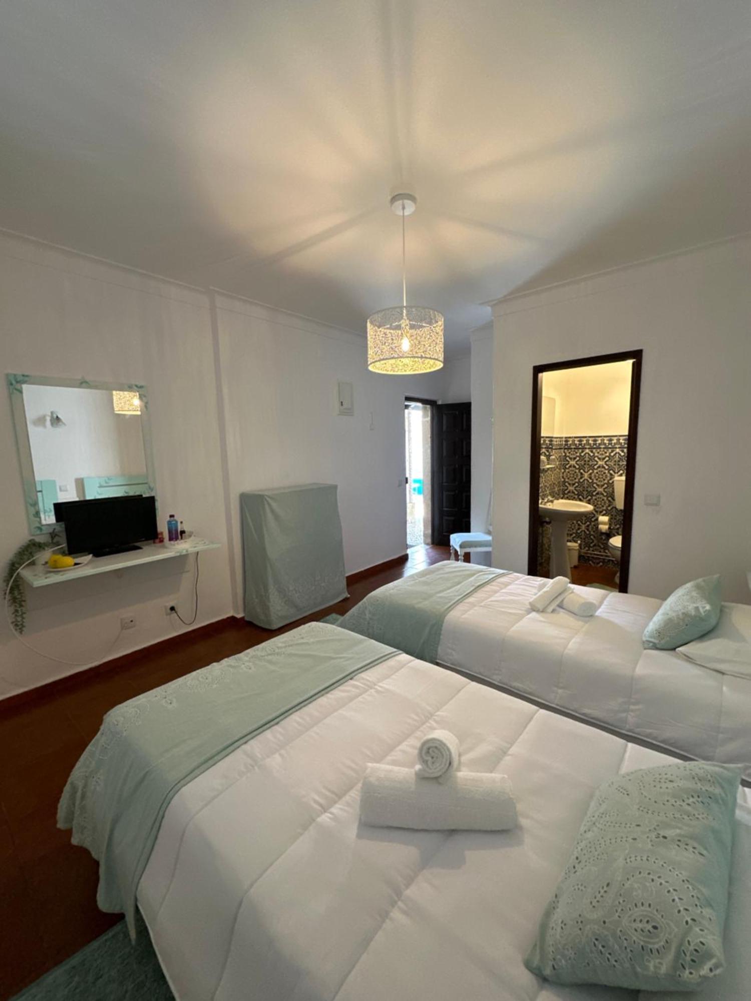 Casa Do Poco Bed & Breakfast Obidos Luaran gambar