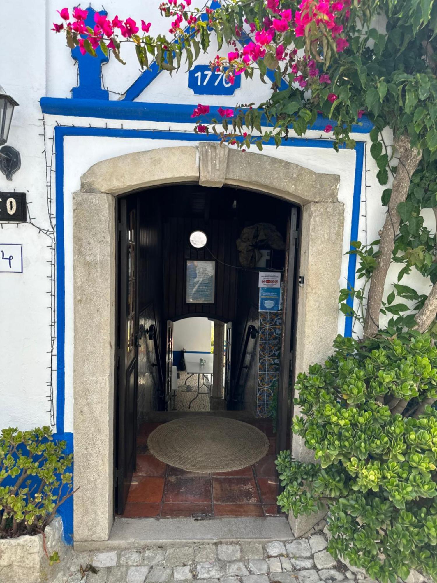 Casa Do Poco Bed & Breakfast Obidos Luaran gambar